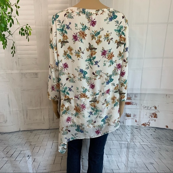 Chico’s Asymmetrical Floral Top - Picture 3 of 6